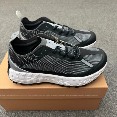 Buty sportowe Norda