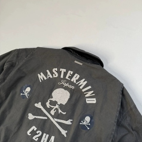 Kurtka Mastermind Japan