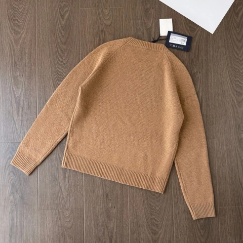 Sweter wełniany Prada