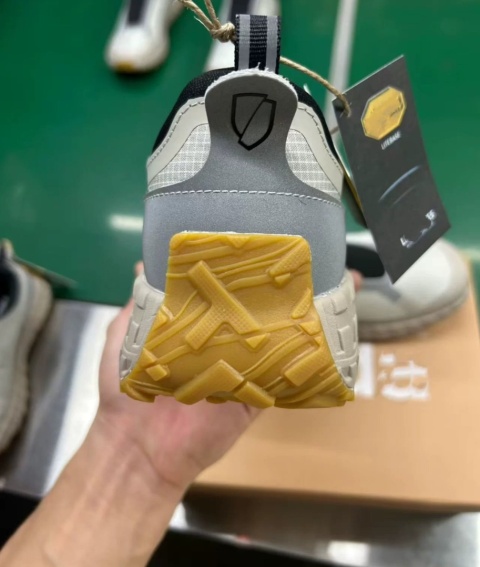Buty trailowe wsuwane Norda
