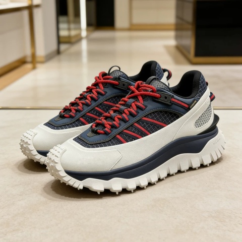 Buty Outdoorowe Moncler