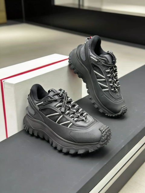 Buty Outdoorowe Moncler