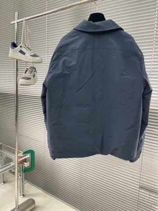 Kurtka puchopwa Moncler