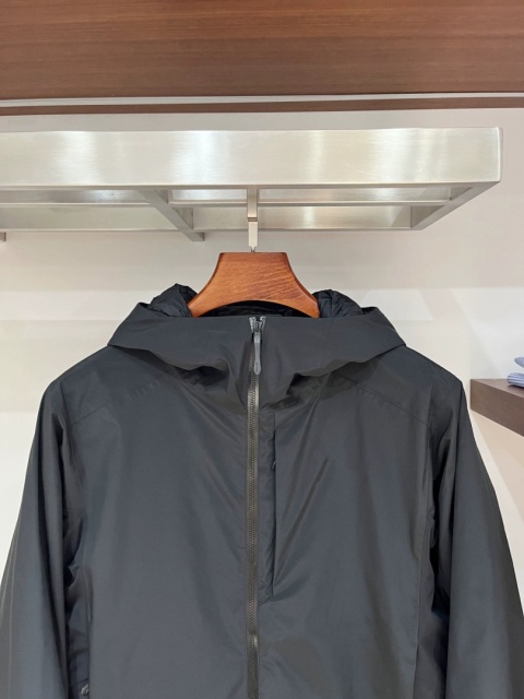  Kurtka puchowa Softshell Arcteryx