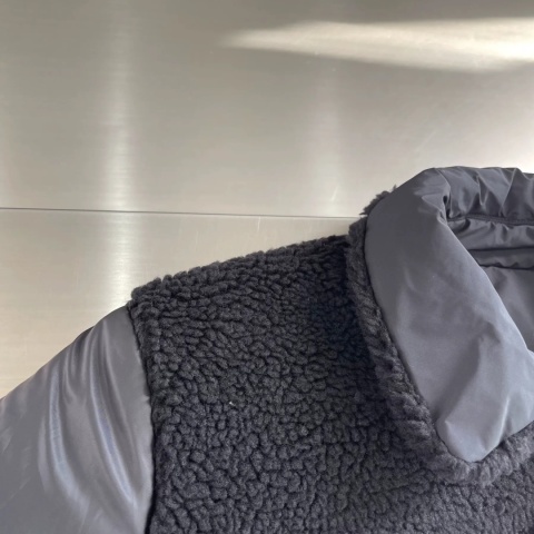 Kurtka puchowa Moncler dwustronna