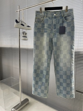 Spodnie Louis Vuitton