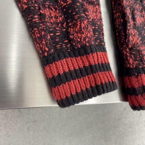Sweter wełniany Louis Vuitton zapinany na zamek