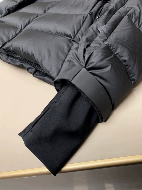 Kurtka męska puchowa Moncler Alpine