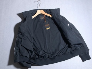 Kurtka jesienna Boss multi‑pocket