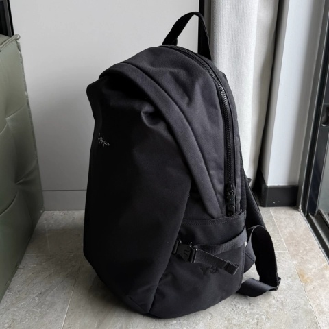 Plecak Y‑3 streetwearowy