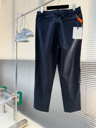Spodnie proste Moncler Straight Fit