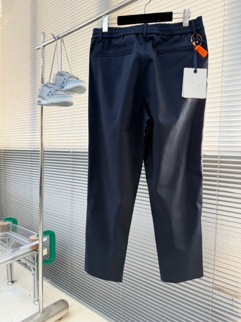 Spodnie proste Moncler Straight Fit