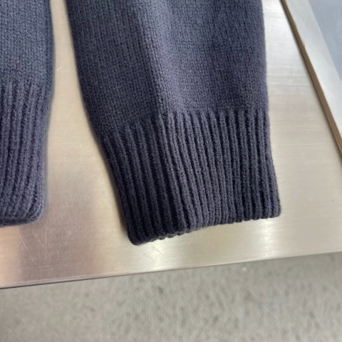 Sweter wełniany Louis Vuitton