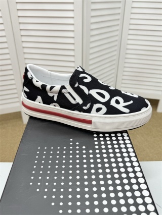 Buty mokasyny sportowe wsuwane Dsquared