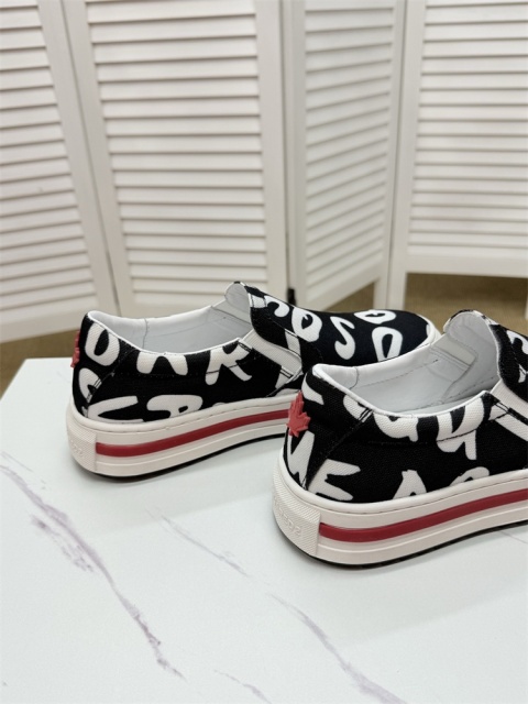 Buty mokasyny sportowe wsuwane Dsquared Buty mokasyny sportowe wsuwane Dsquared