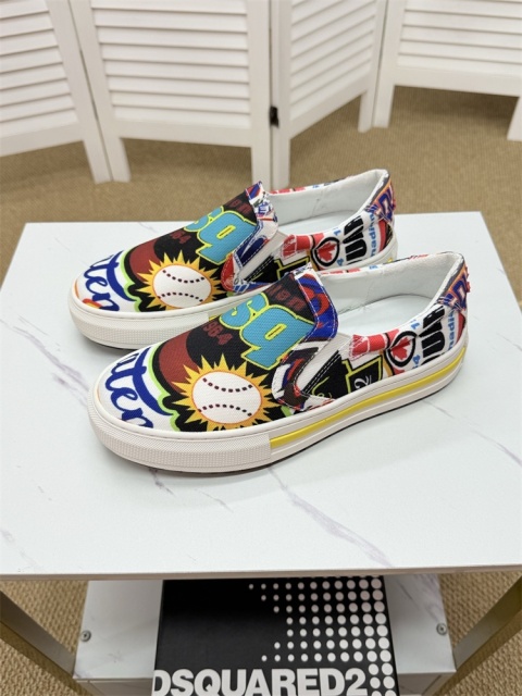Buty mokasyny sportowe wsuwane Dsquared Buty mokasyny sportowe wsuwane Dsquared