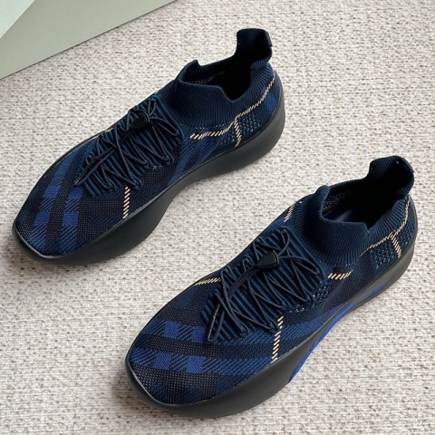 Buty sportowe wsuwane Burberry Buty sportowe wsuwane Burberry