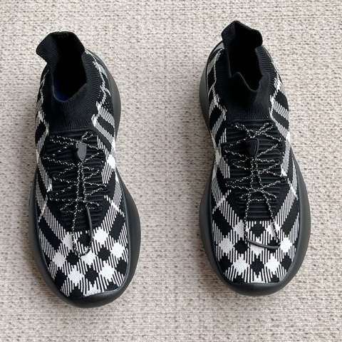 Buty sportowe wsuwane Burberry Buty sportowe wsuwane Burberry