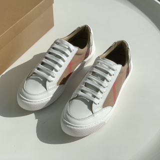 Buty Burberry