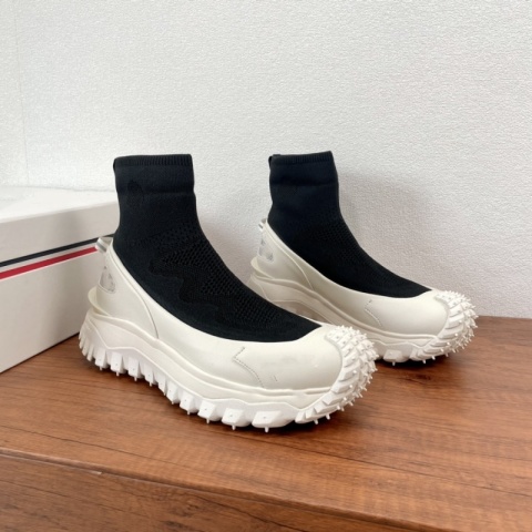 Buty za kostkę wsuwane Moncler Buty za kostkę wsuwane Moncler