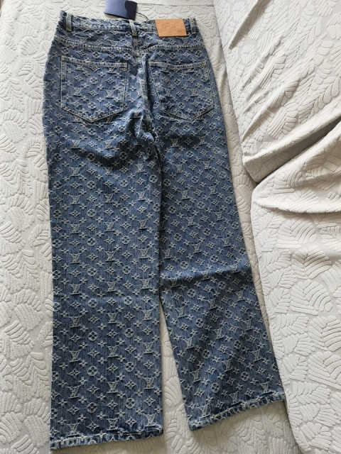 Spodnie Louis Vuitton