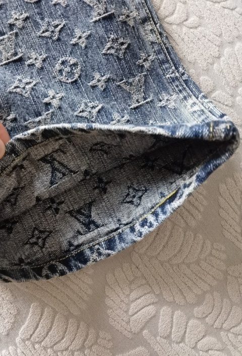 Spodnie Louis Vuitton