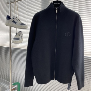 Sweter zapinany na zamek Christian Dior