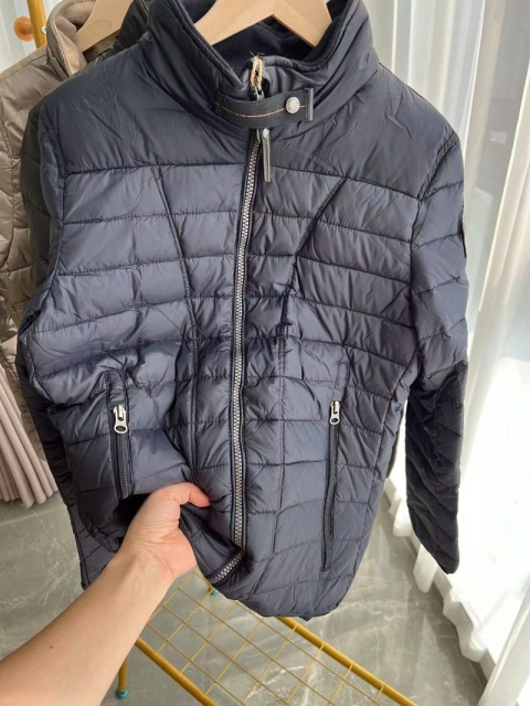 Kurtka puchowa Parajumpers