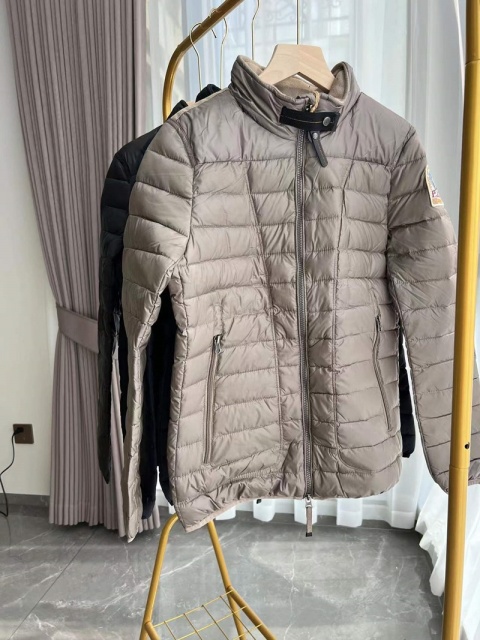 Kurtka puchowa Parajumpers