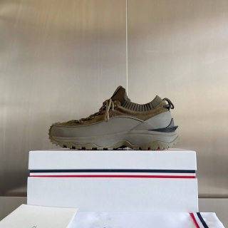 Buty Moncler