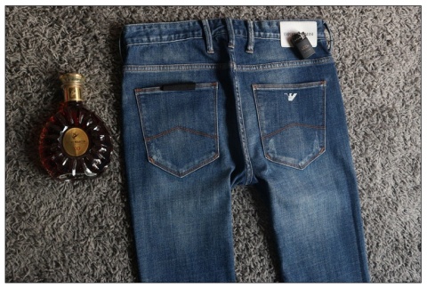 Spodnie Emporio Armani 33