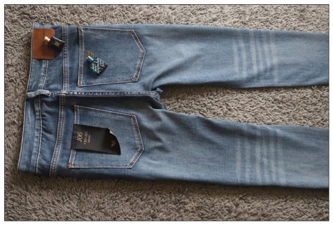 Spodnie Emporio Armani