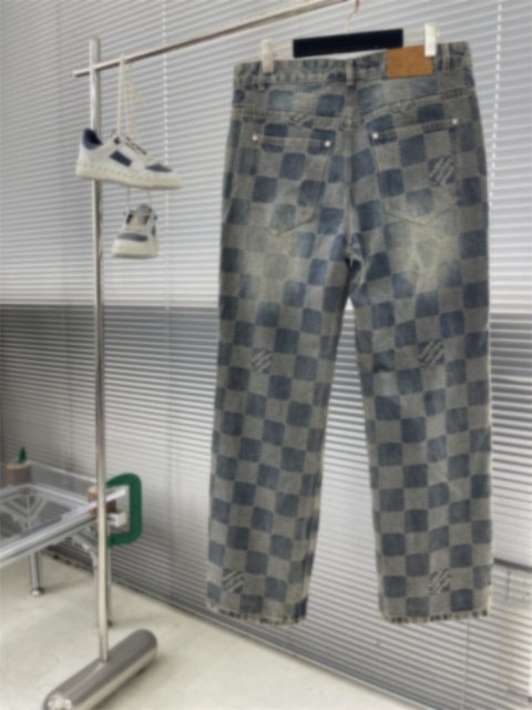 Spodnie Louis Vuitton